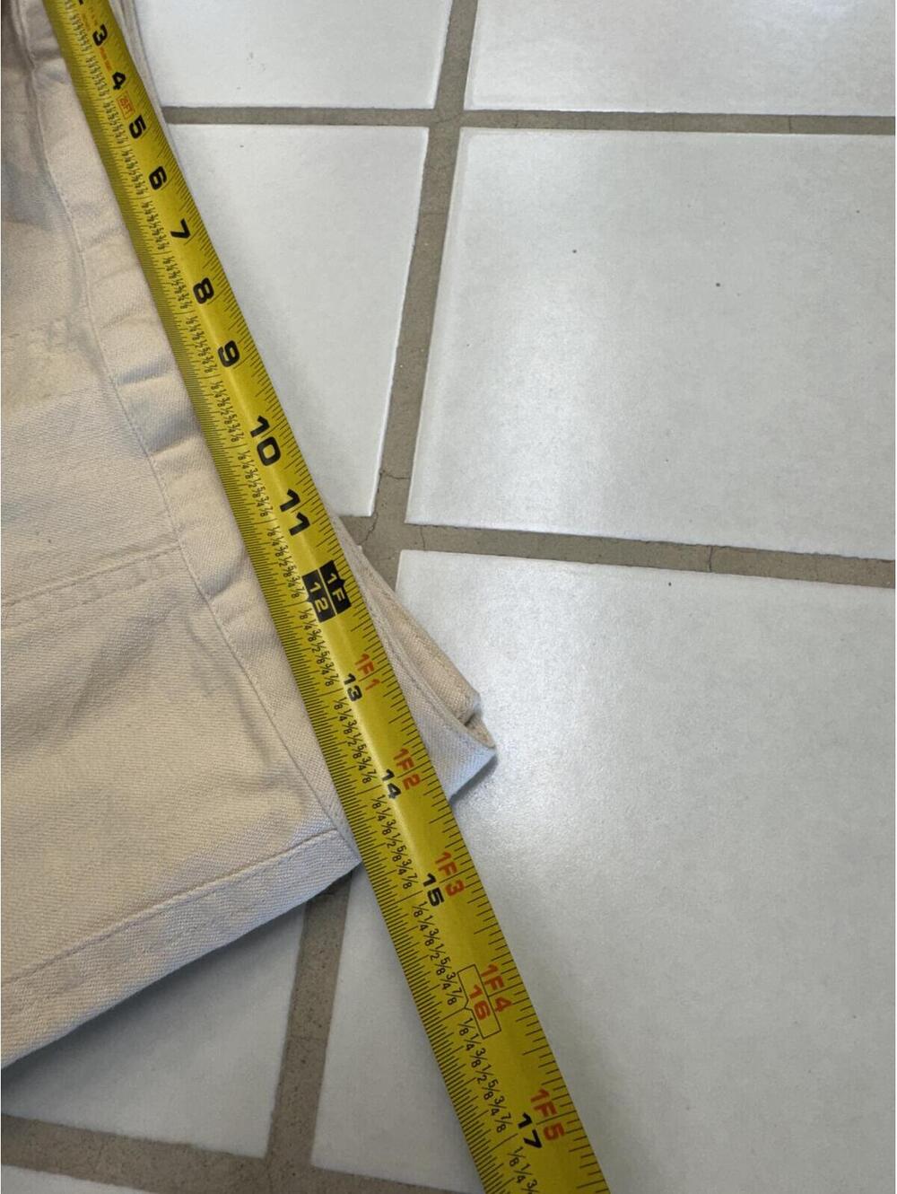 Browdwin tan skirt with white ruffles at bottom - Picture 4 of 5